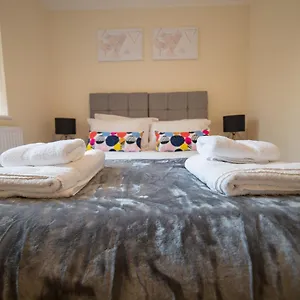https://london-heathrow-serviced-apartments.brighton-hotels-england.com